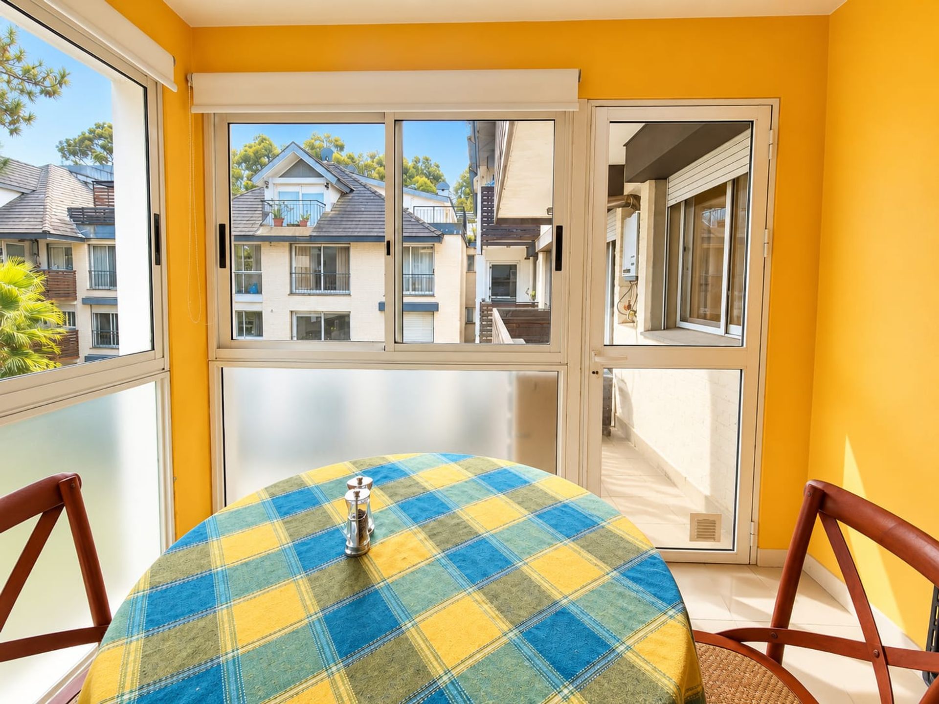 ALQUILER HARAS DEL LAGO CON MUEBLES  3 DORMITORIOS · Foto 9