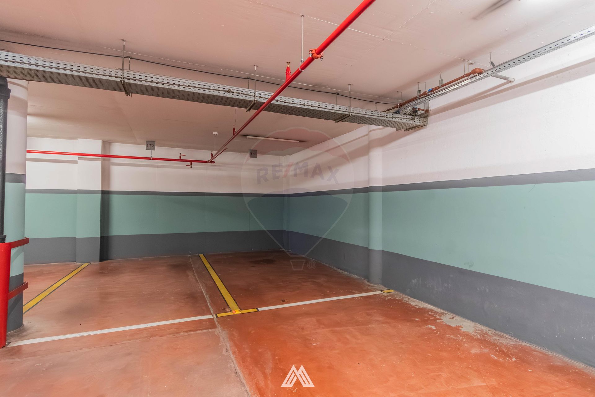 Alquiler oficina amueblada World Trade C, garage · Foto 12