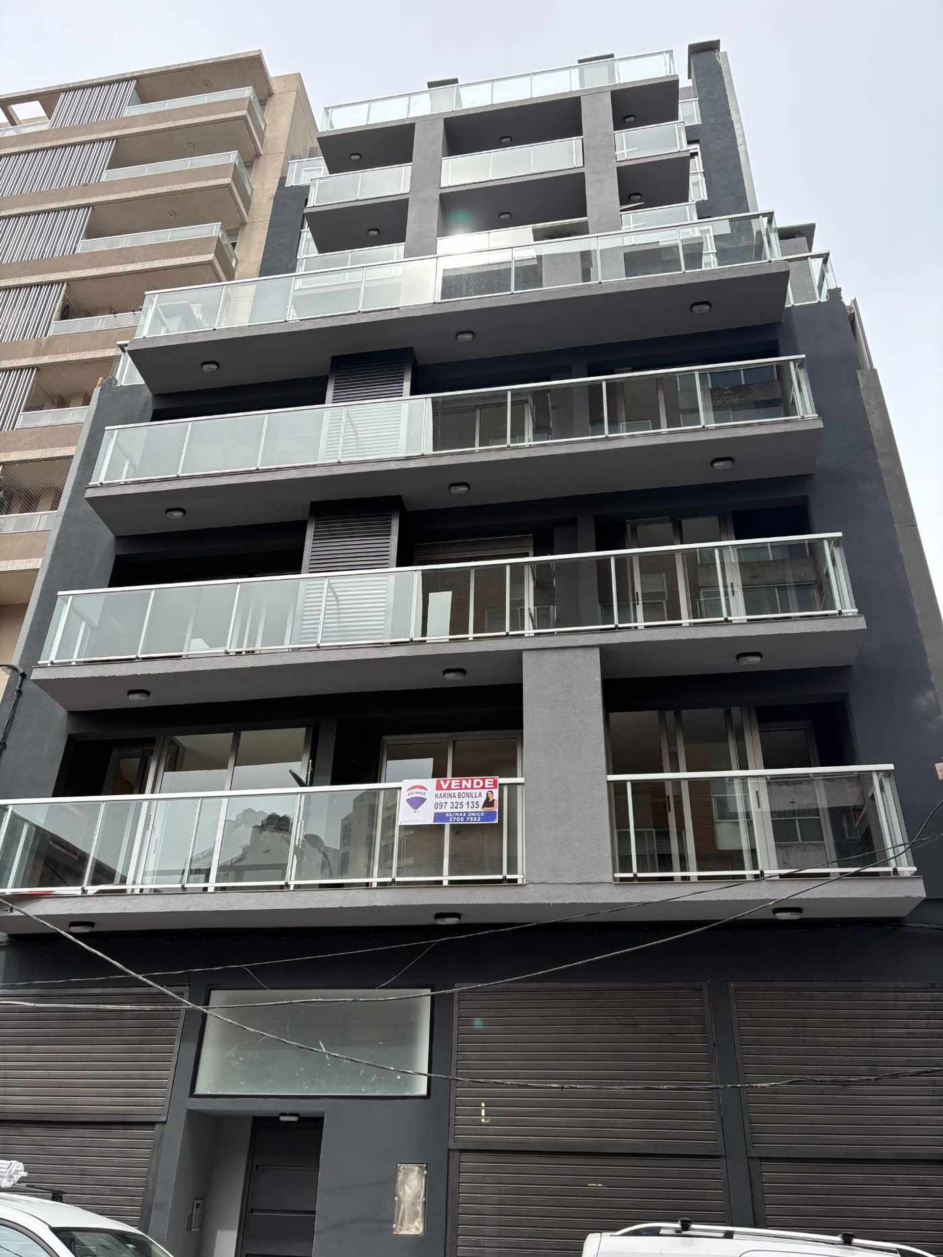 1 Dormitorio, parrillero, tza, Cordón.