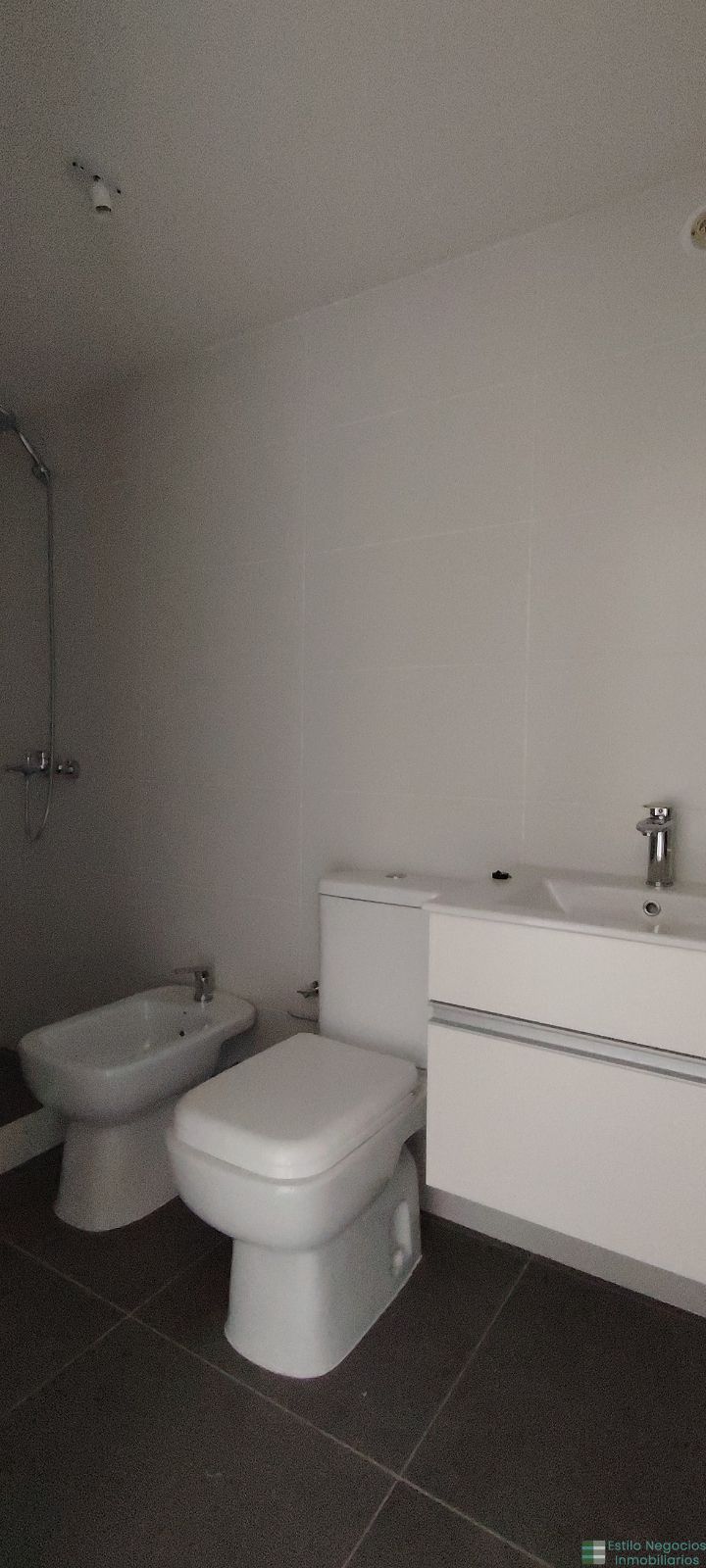 Apartamento en alquiler c/ cochera en Cordón · Foto 11