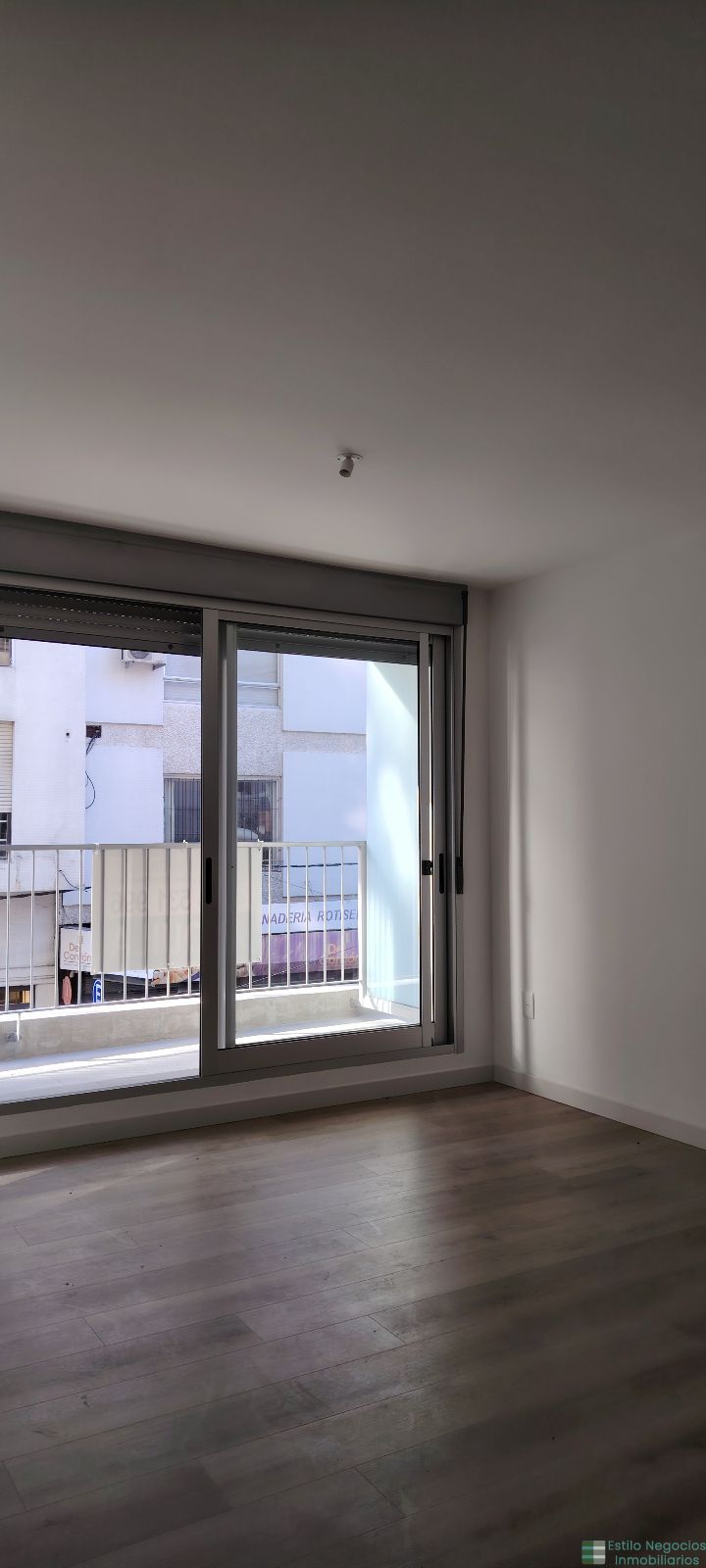 Apartamento en alquiler en Cordón · Foto 1