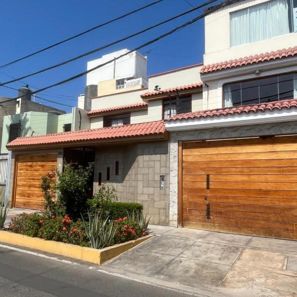 Casa en venta en Chorrillos