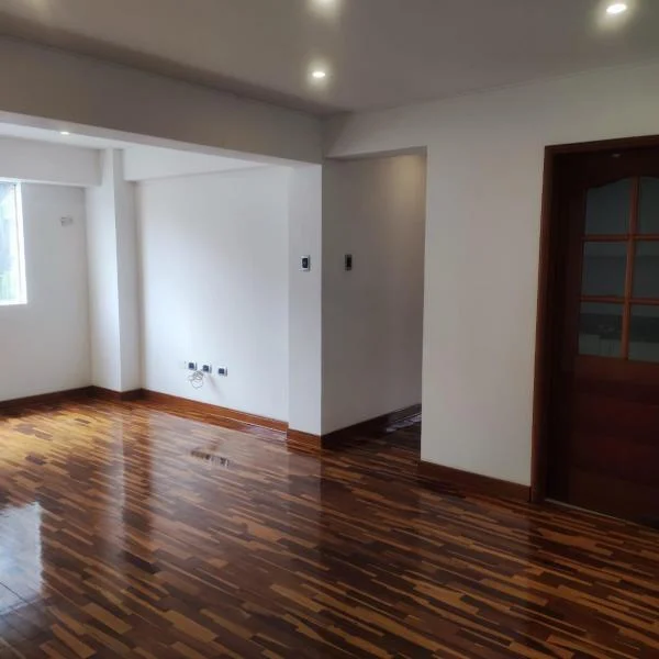 Departamento en venta en Surquillo