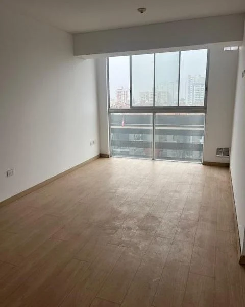 Departamento en alquiler en Surquillo
