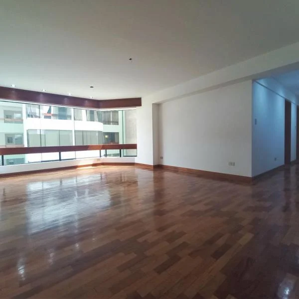 Departamento en alquiler en San Isidro