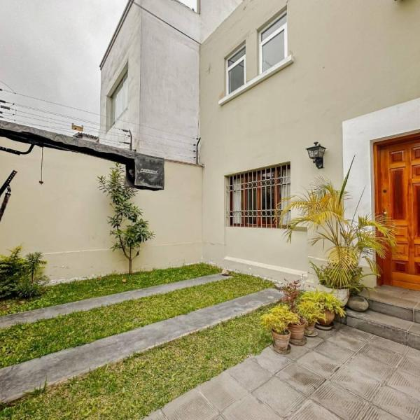 Casa en venta en Miraflores