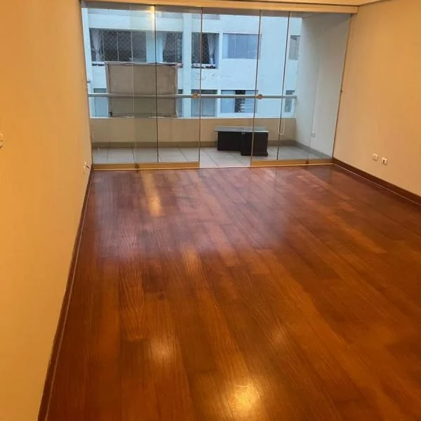 Departamento en alquiler en San Isidro
