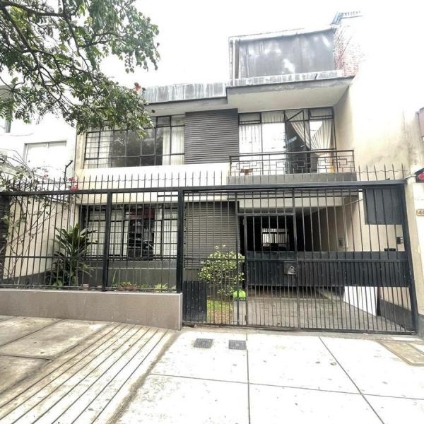 Casa en venta en Miraflores