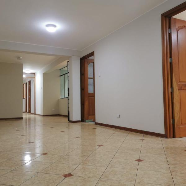 Departamento en alquiler en Santa Anita
