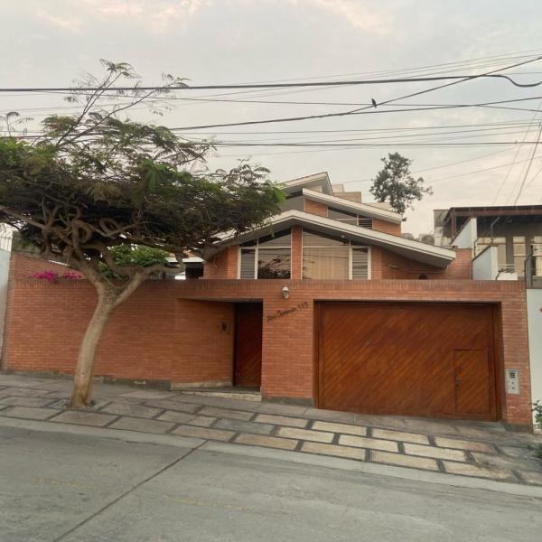 Casa en venta en Santiago de Surco