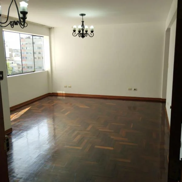 Departamento en venta en Surquillo