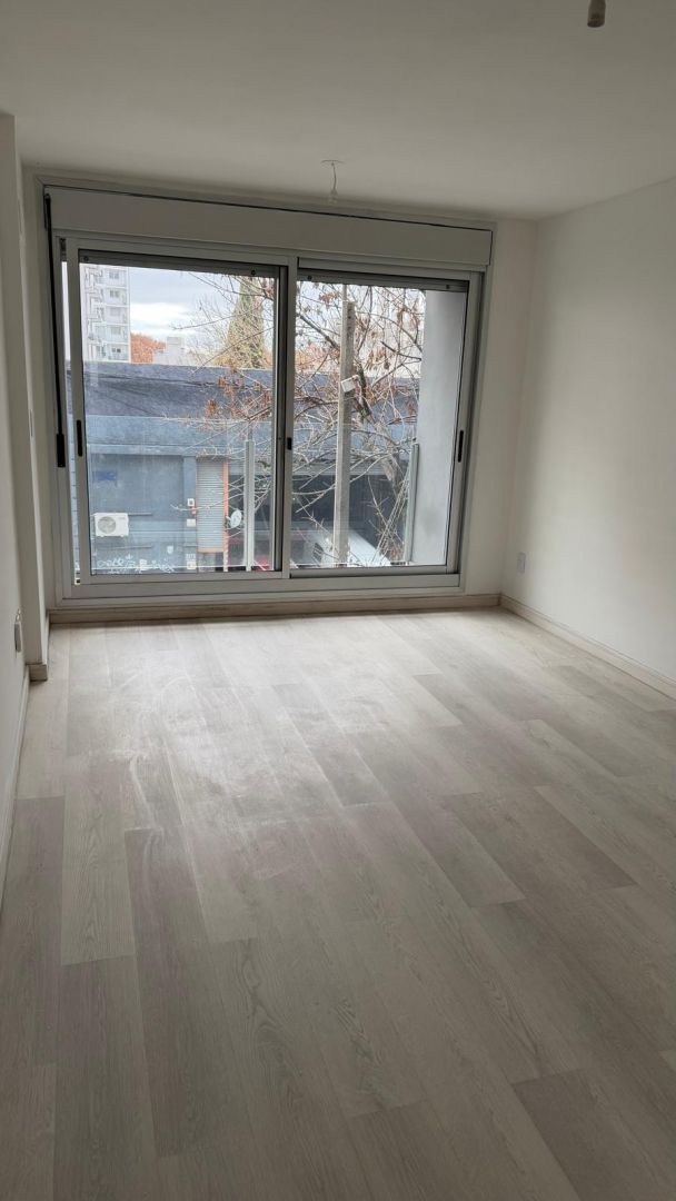 Departamento en alquiler de 2 ambientes en Centro