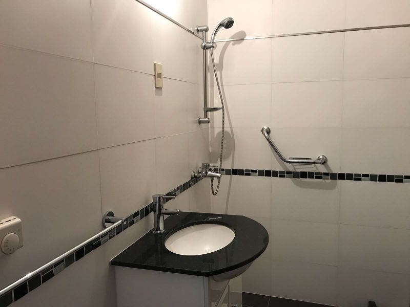 Apartamento de 2 dormitorios sobre rambla de Punta Gorda, UY · Foto 9