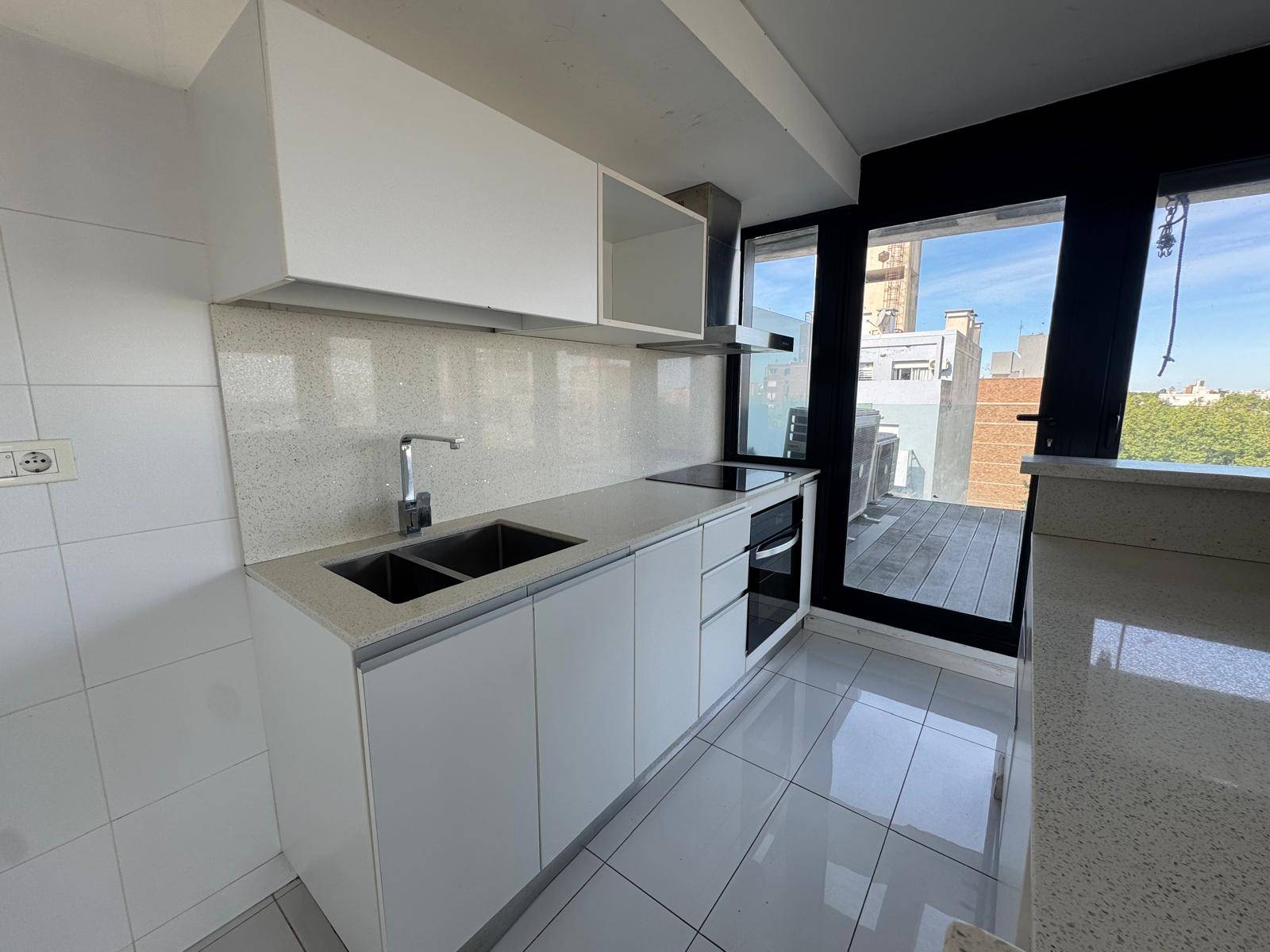 ALQUILER APARTAMENTO 2 DORMITORIOS, AMPLIA TERRAZA · Foto 7