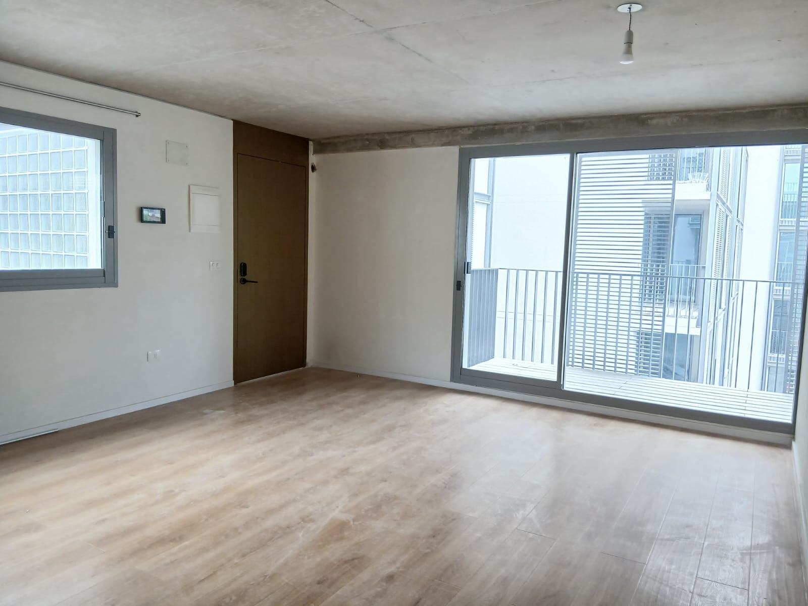 ALQUILER APARTAMENTO DOS DORMITORIOS, BALCÓN, PISCINA
