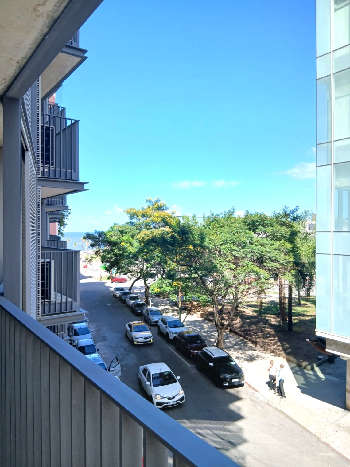 ALQUILER APARTAMENTO UN DORMITORIO, BALCÓN, PISCINA CENTRO · Foto 5