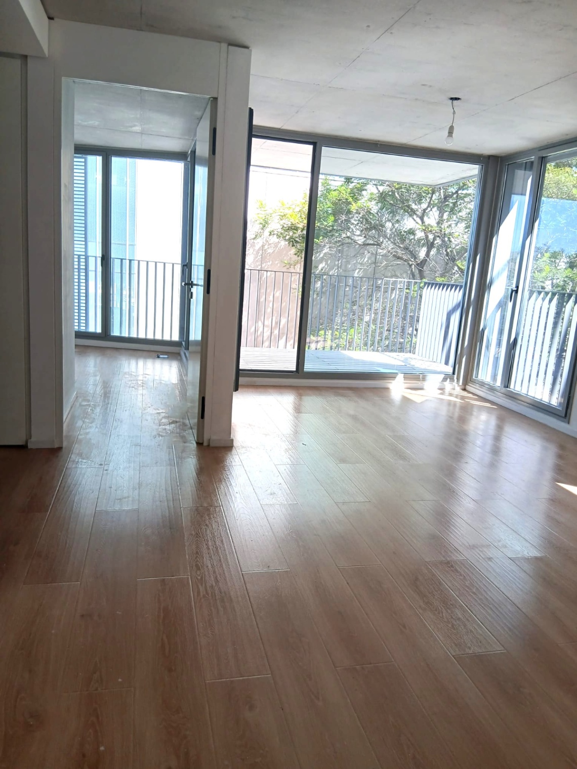 ALQUILER APARTAMENTO UN DORMITORIO, BALCÓN, PISCINA CENTRO · Foto 8