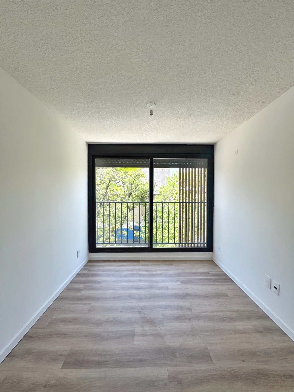 ALQUILER APARTAMENTO UN DORMITORIO, GARAJE, A ESTRENAR EN LA BLANQUEADA · Foto 4