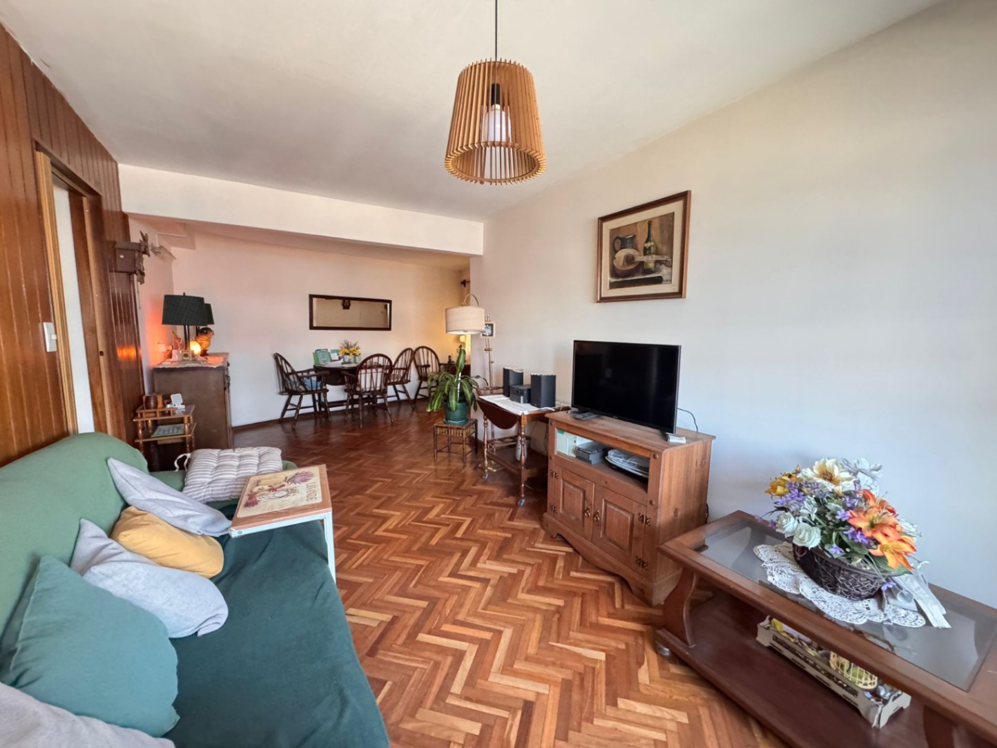 Venta Apartamento 2 Dormitorios en Parque Batlle al Frente