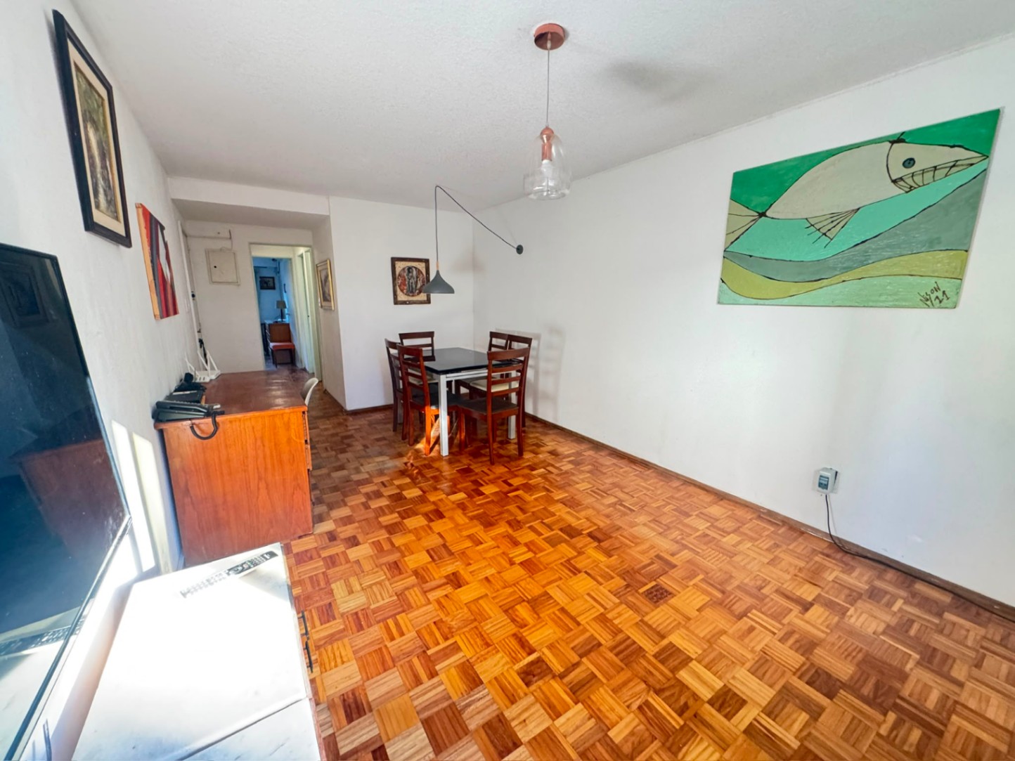 Amplio apartamento de 1 dormitorio con cocina definida en Centro