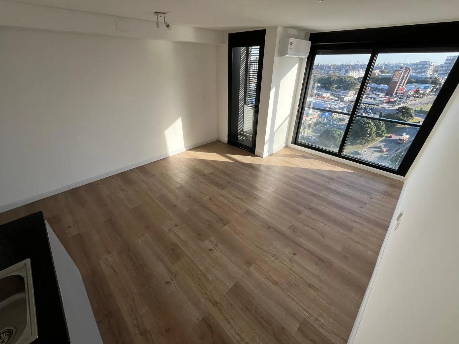 ALQUILER MONOAMBIENTE EN  MALVÍN