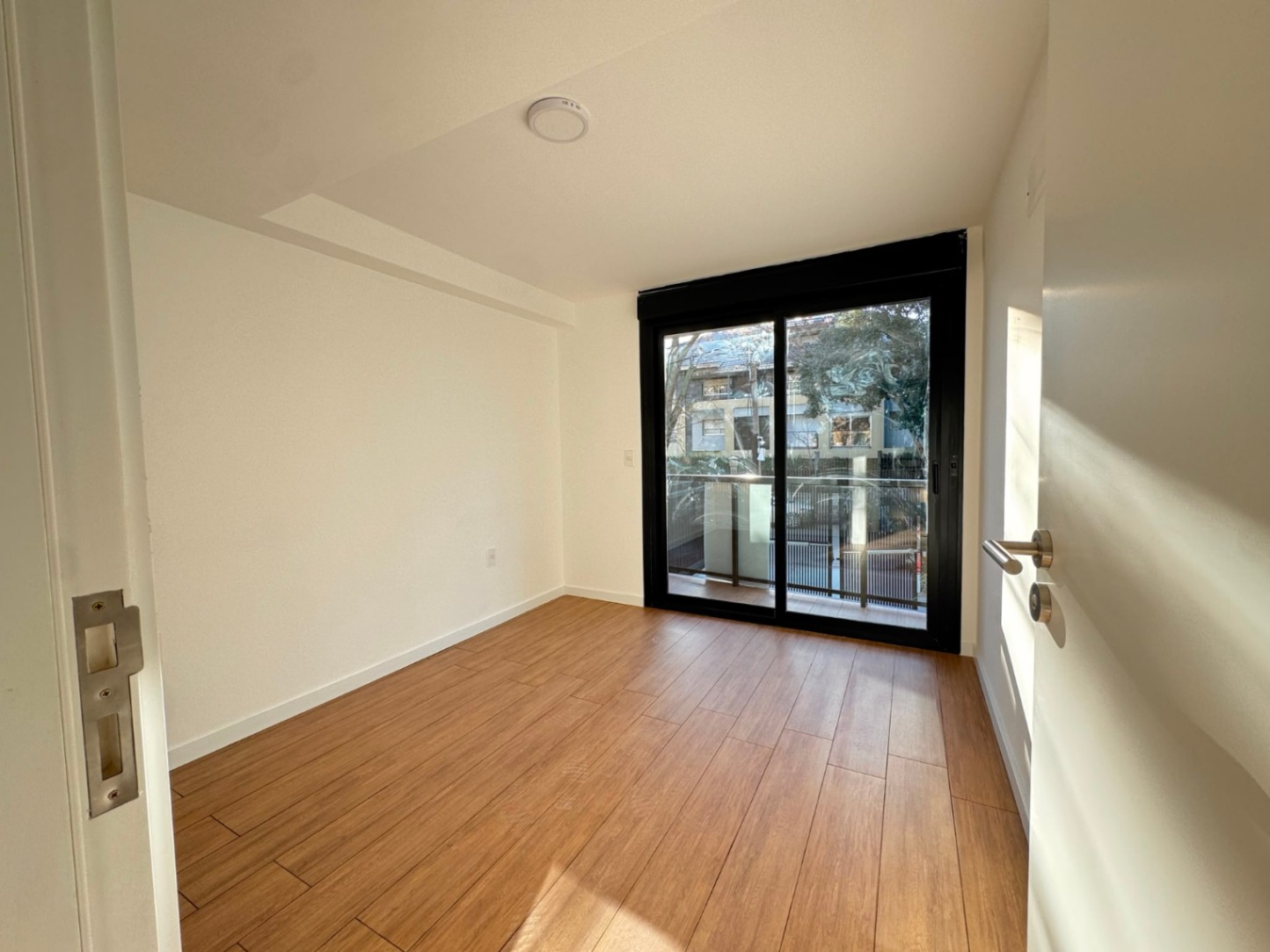 Apartamento de 1 dormitorio a estrenar con amplio balcón al frente Malvín · Foto 7