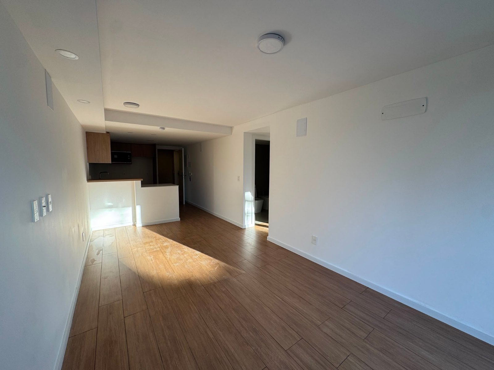 Apartamento de 1 dormitorio a estrenar con amplio balcón al frente Malvín · Foto 2