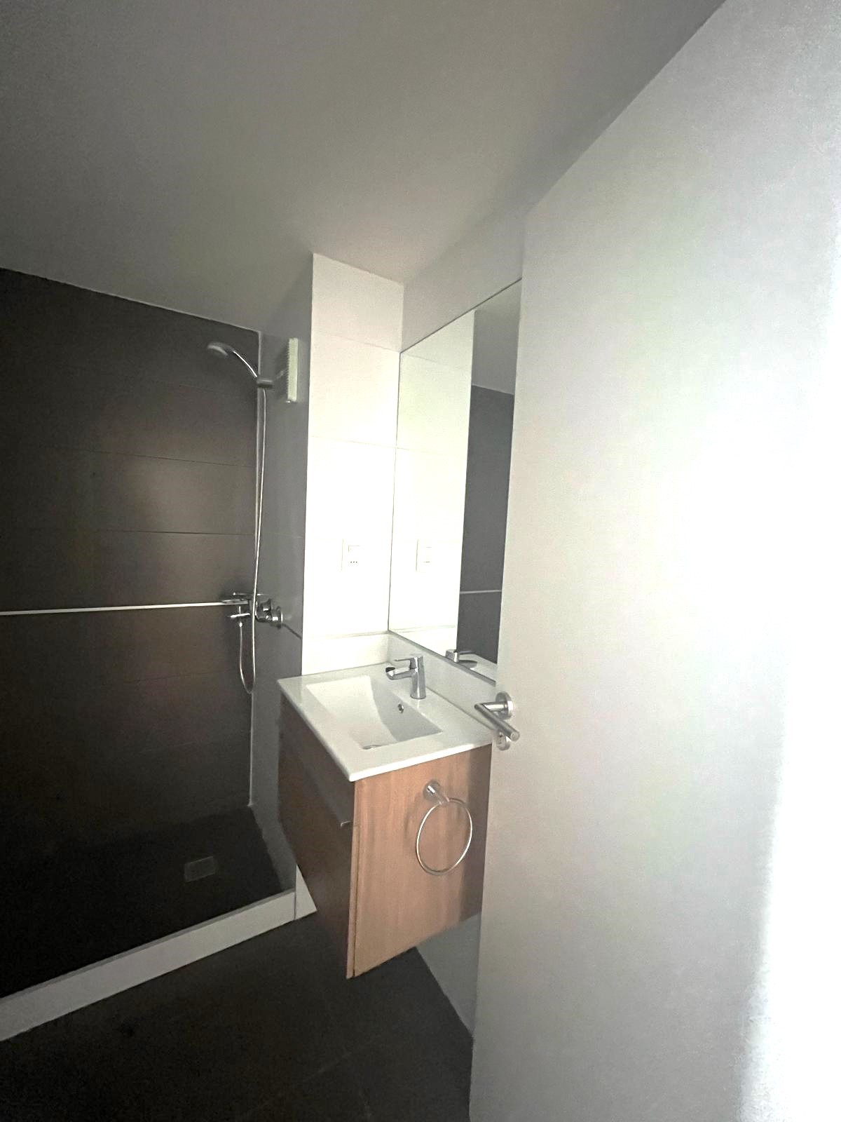 ALQUILER APARTAMENTO DOS DORMITORIOS EN CORDÓN SUR · Foto 9