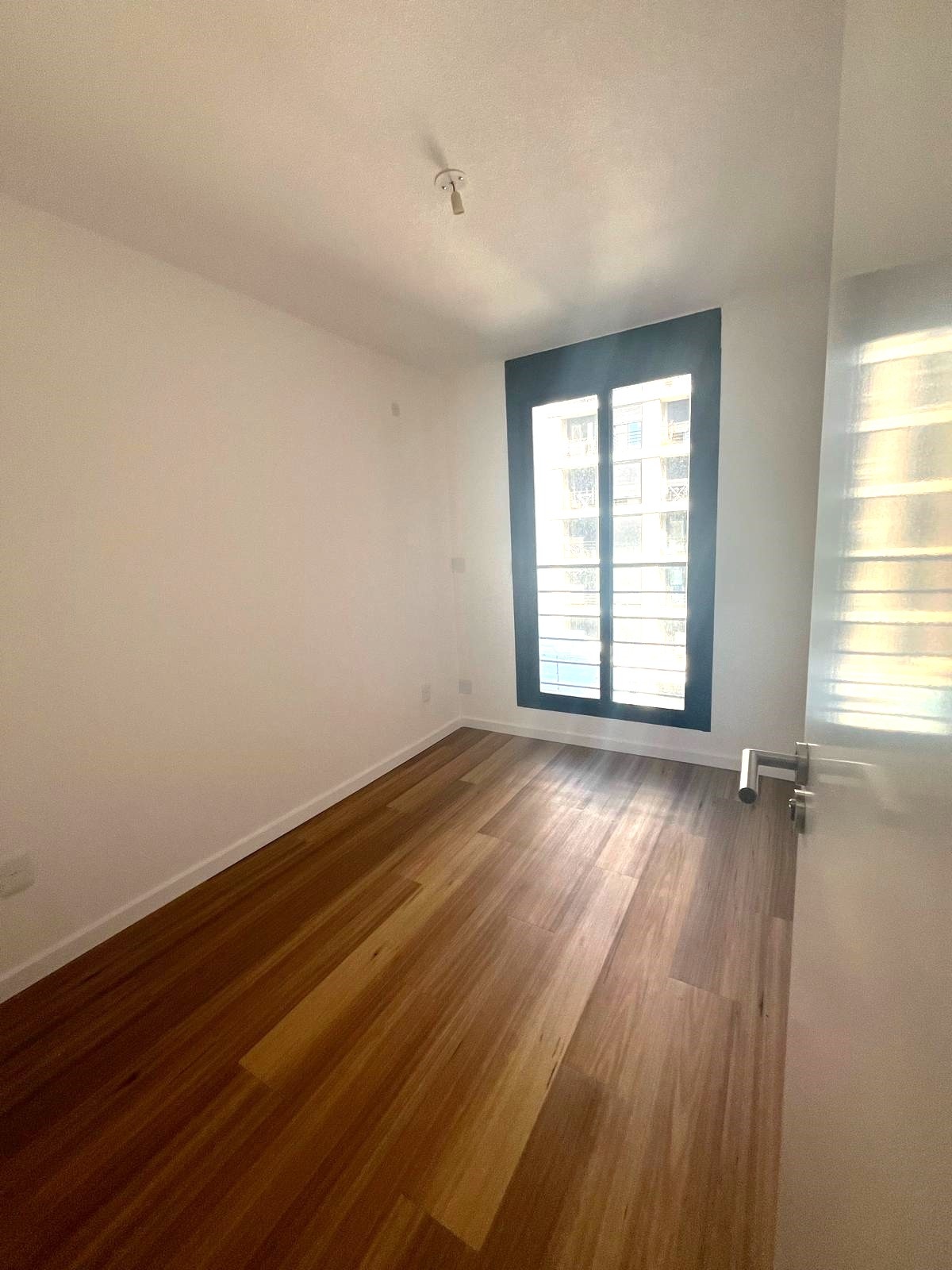 ALQUILER APARTAMENTO DOS DORMITORIOS EN CORDÓN SUR · Foto 2