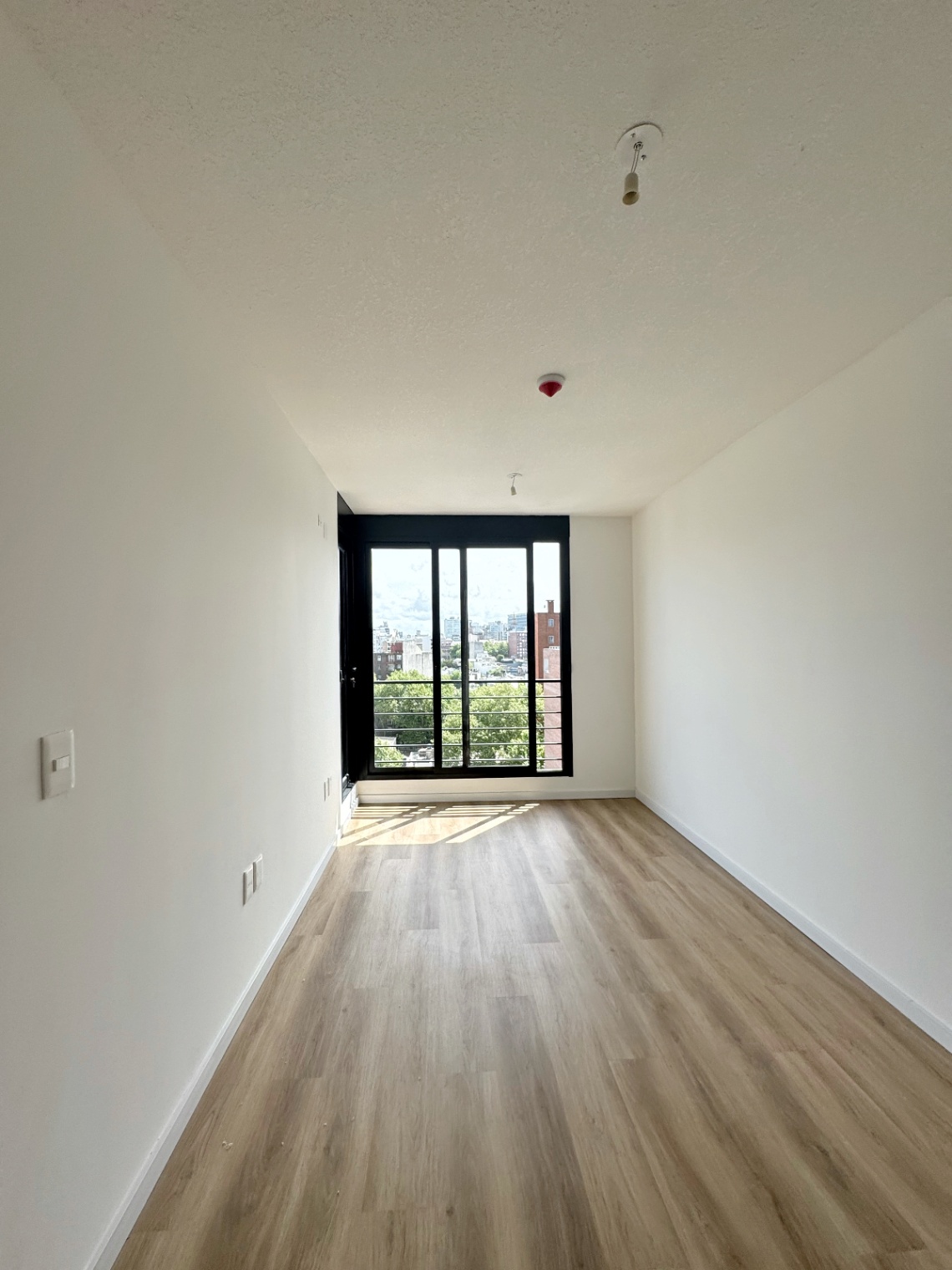 ALQUILER APARTAMENTO UN DORMITORIO · Foto 1