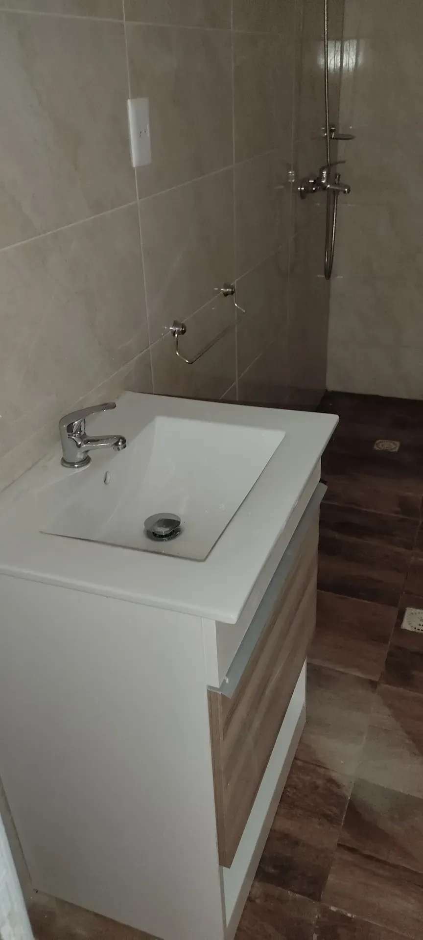 ALQUILER APARTAMENTO UN DORMITORIO, PATIO EN BUCEO · Foto 6