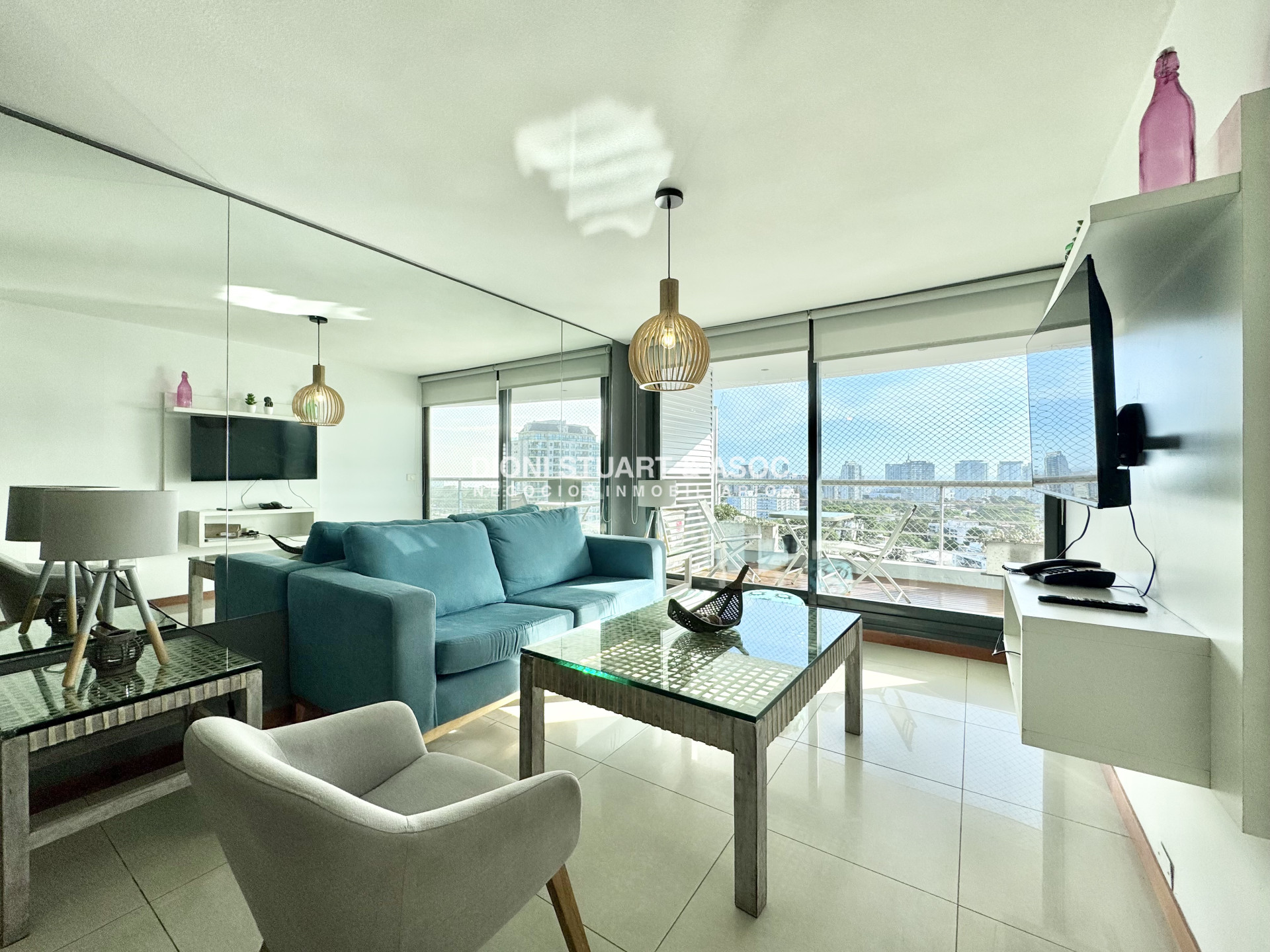 ALQUILER ANUAL O INVERNAL - APARTAMENTO 2 DORMITORIOS EN SUITE + TOILETTE - TODOS LOS AMENITIES · Photo 8