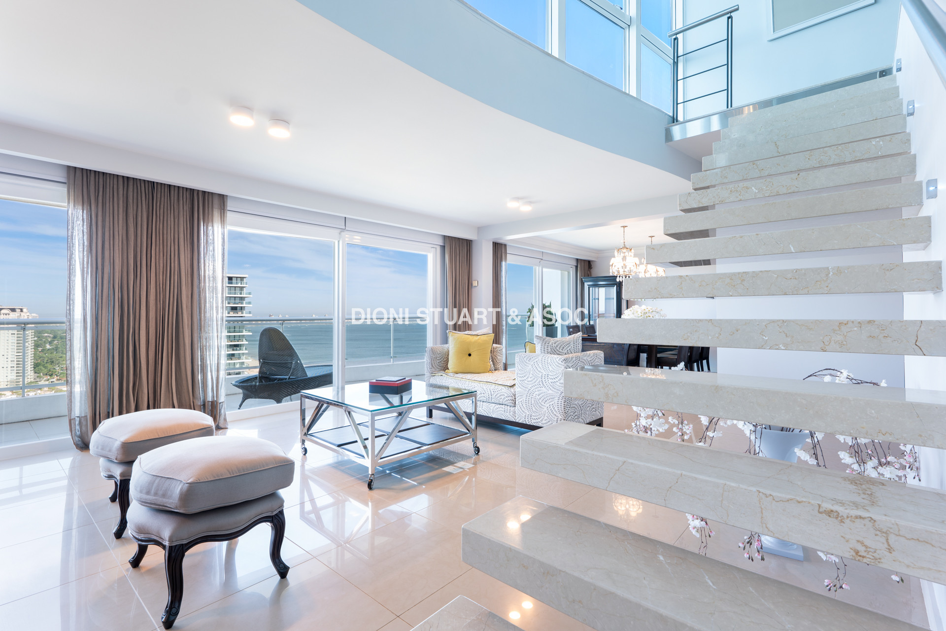 AQUARELA - PENTHOUSE TRIPLEX - PLAYA MANSA