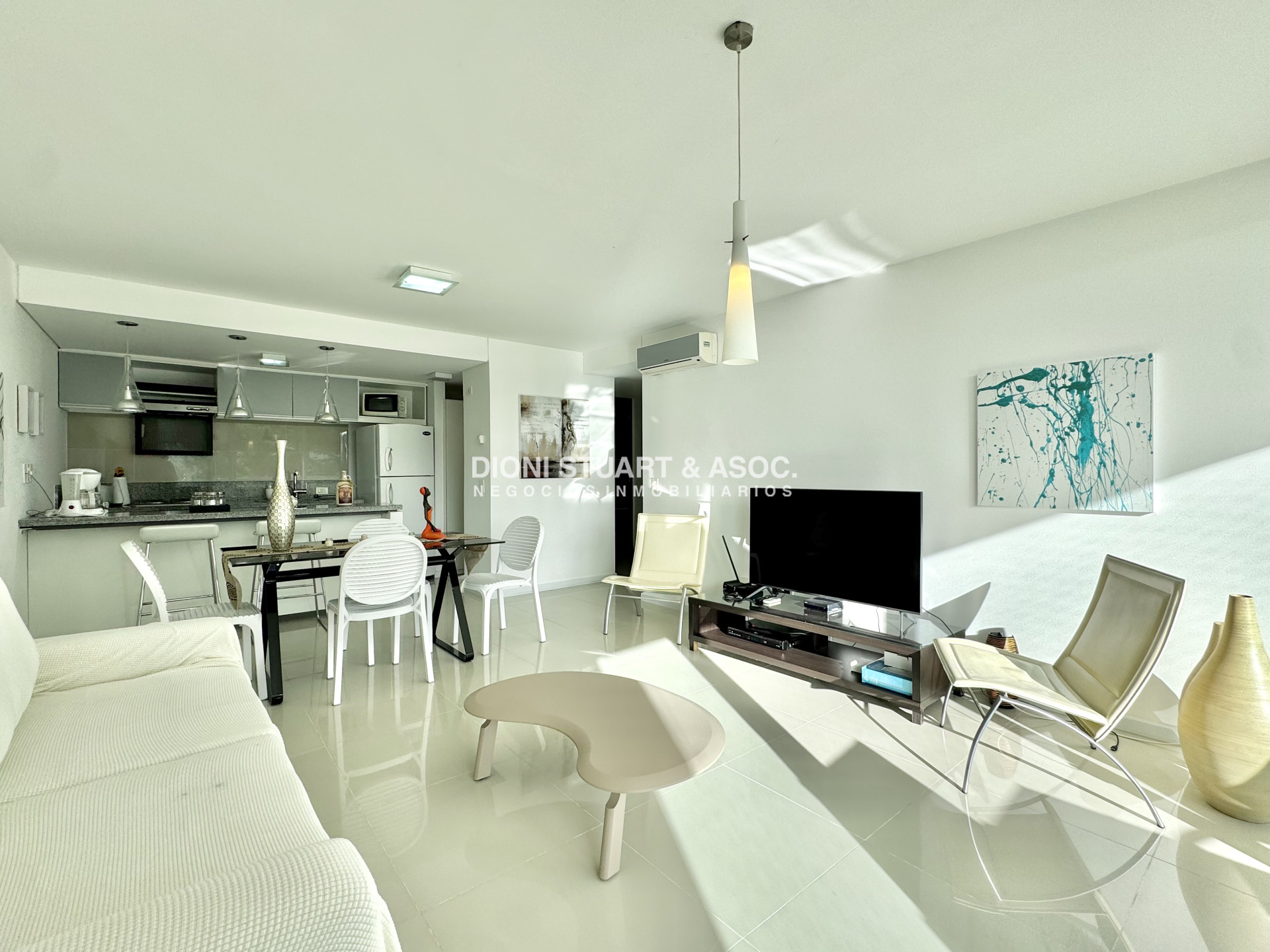 ALQUILER ANUAL O INVERNAL DE 2 DORMITORIOS - BE PUNTA - TODOS LOS AMENITIES · Photo 4