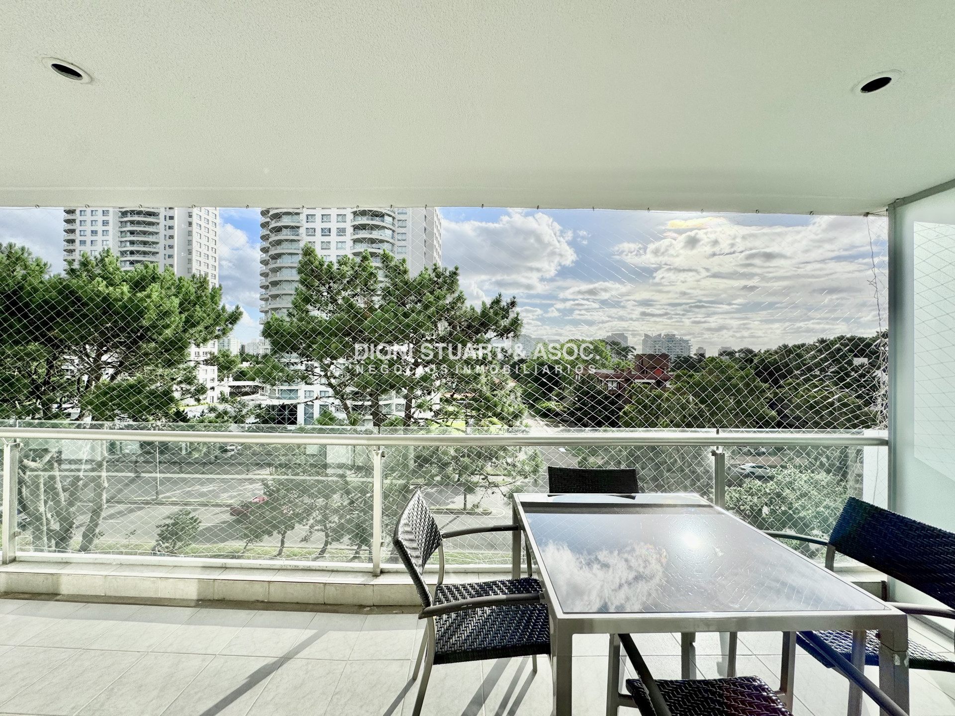 ALQUILER ANUAL O INVERNAL DE 2 DORMITORIOS - BE PUNTA - TODOS LOS AMENITIES · Photo 7