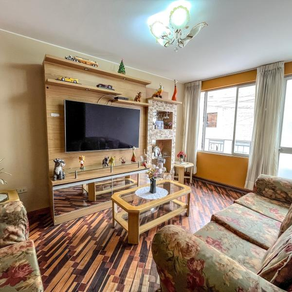 Casa en venta en Villa María del Triunfo