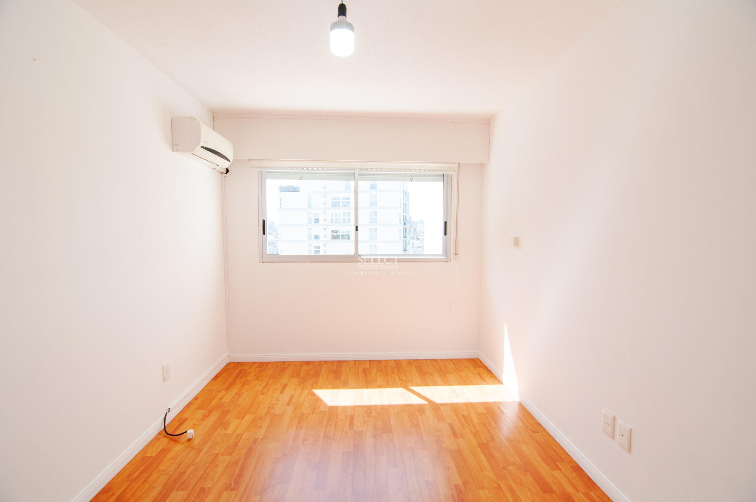 Alquiler apartamento 1 dormitorio con garage Punta Carretas · Foto 12
