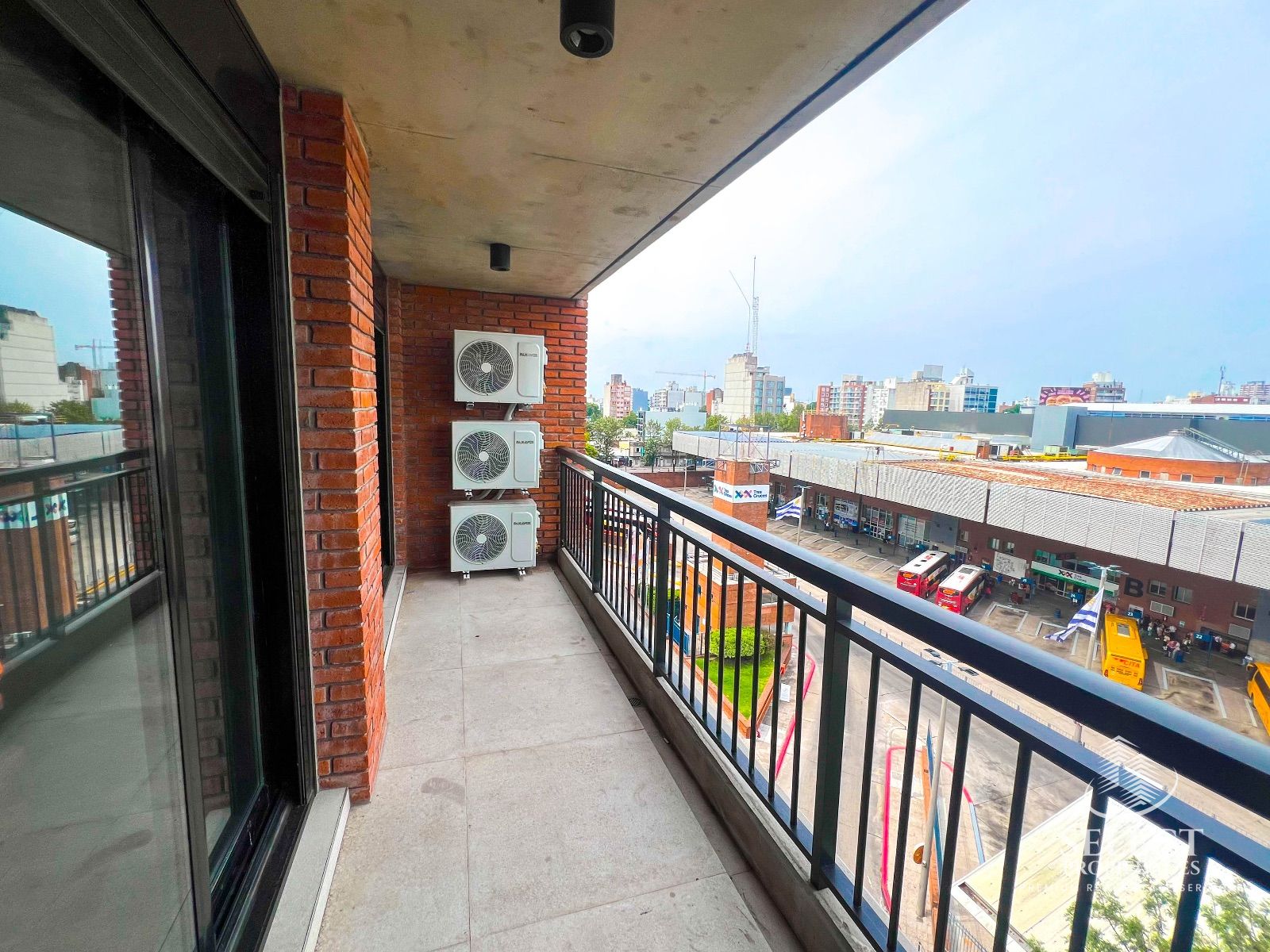 Venta apartamento 2 dormitorios Tres Cruces