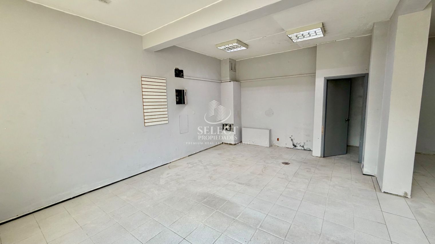 Alquiler local comercial en Parque Batlle