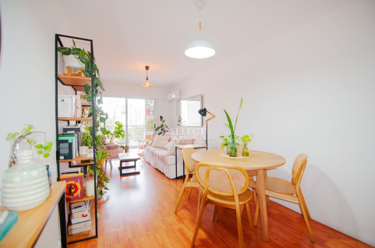 Alquiler apartamento 1 dormitorio con garage Punta Carretas