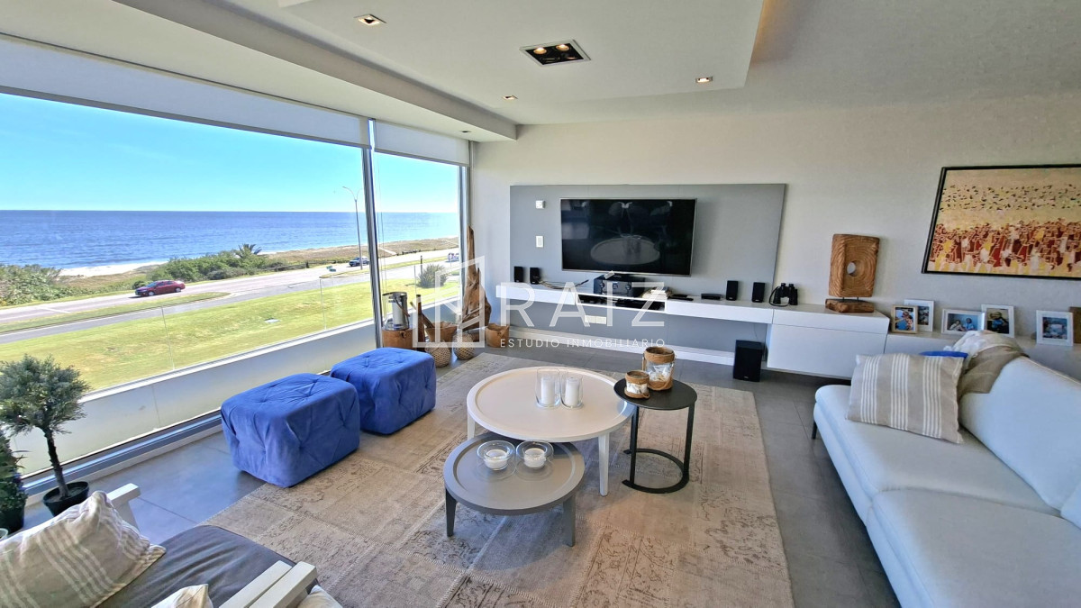 VENTA APARTAMENTO 3 DORMITORIOS PLAYA MANSA