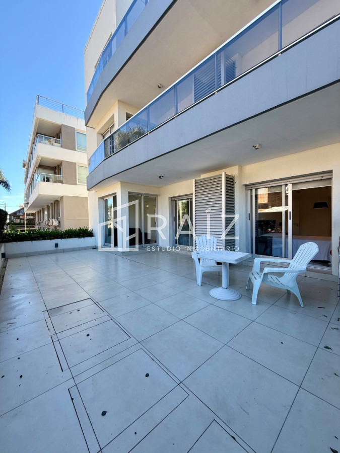 VENTA APARTAMENTO 2 DORMITORIOS PENINSULA