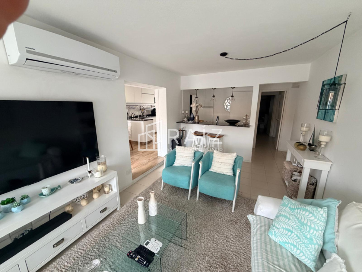 VENTA APARTAMENTO 2 DORMITORIOS PENINSULA