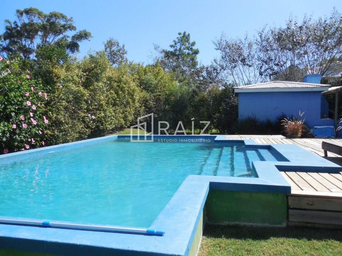 HERMOSA CASA EN ALQUILER EN LA BARRA