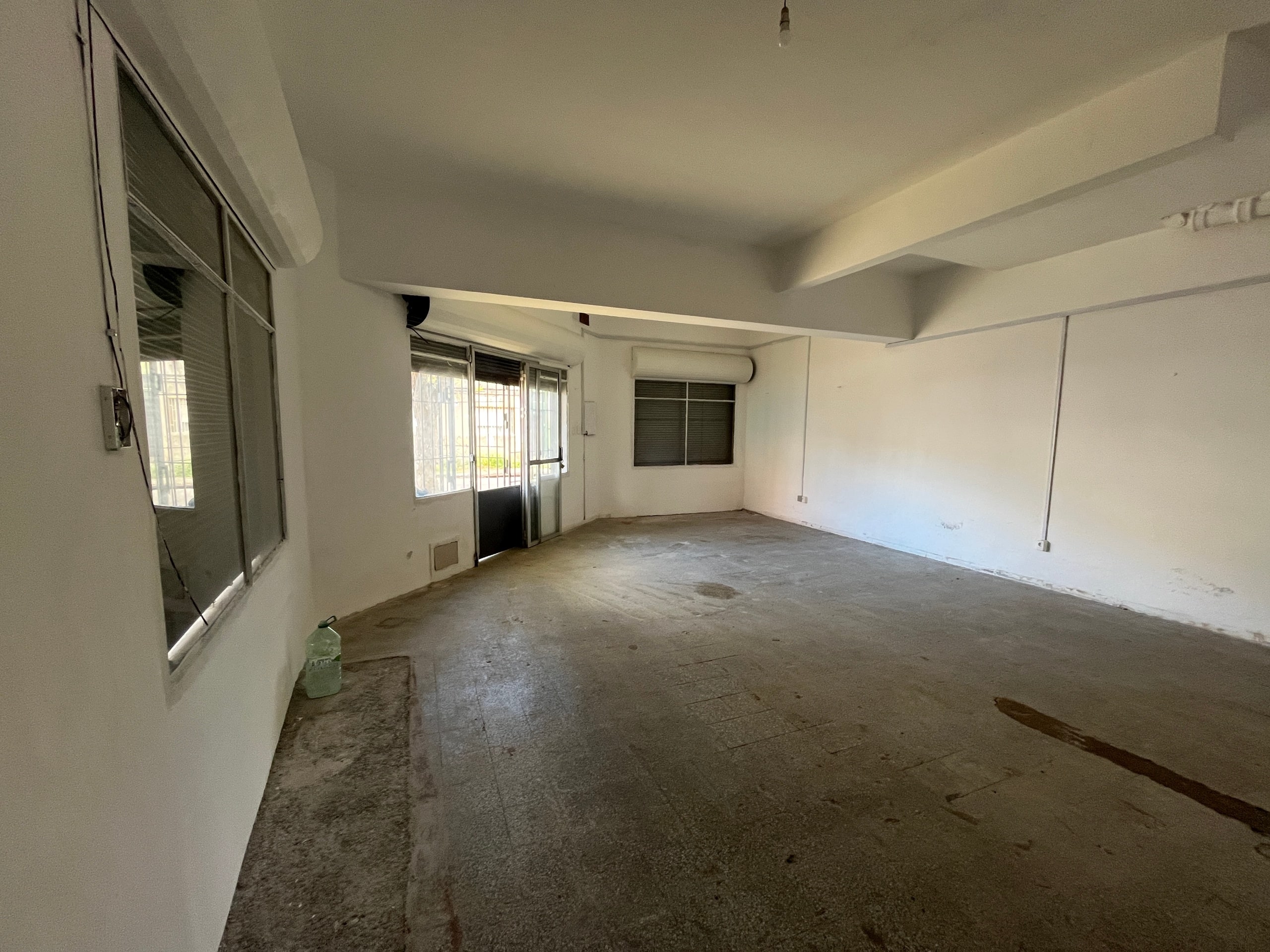 Local Comercial en Alquiler ubicado en La Figurita