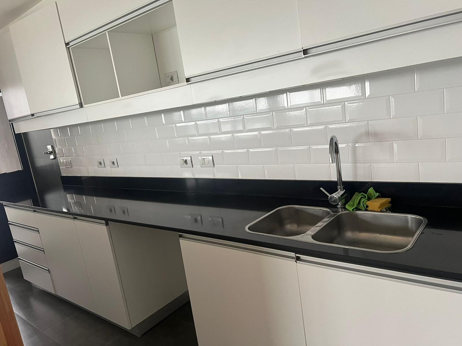Apartamento en alquiler con cochera en Shangrilá · Foto 7