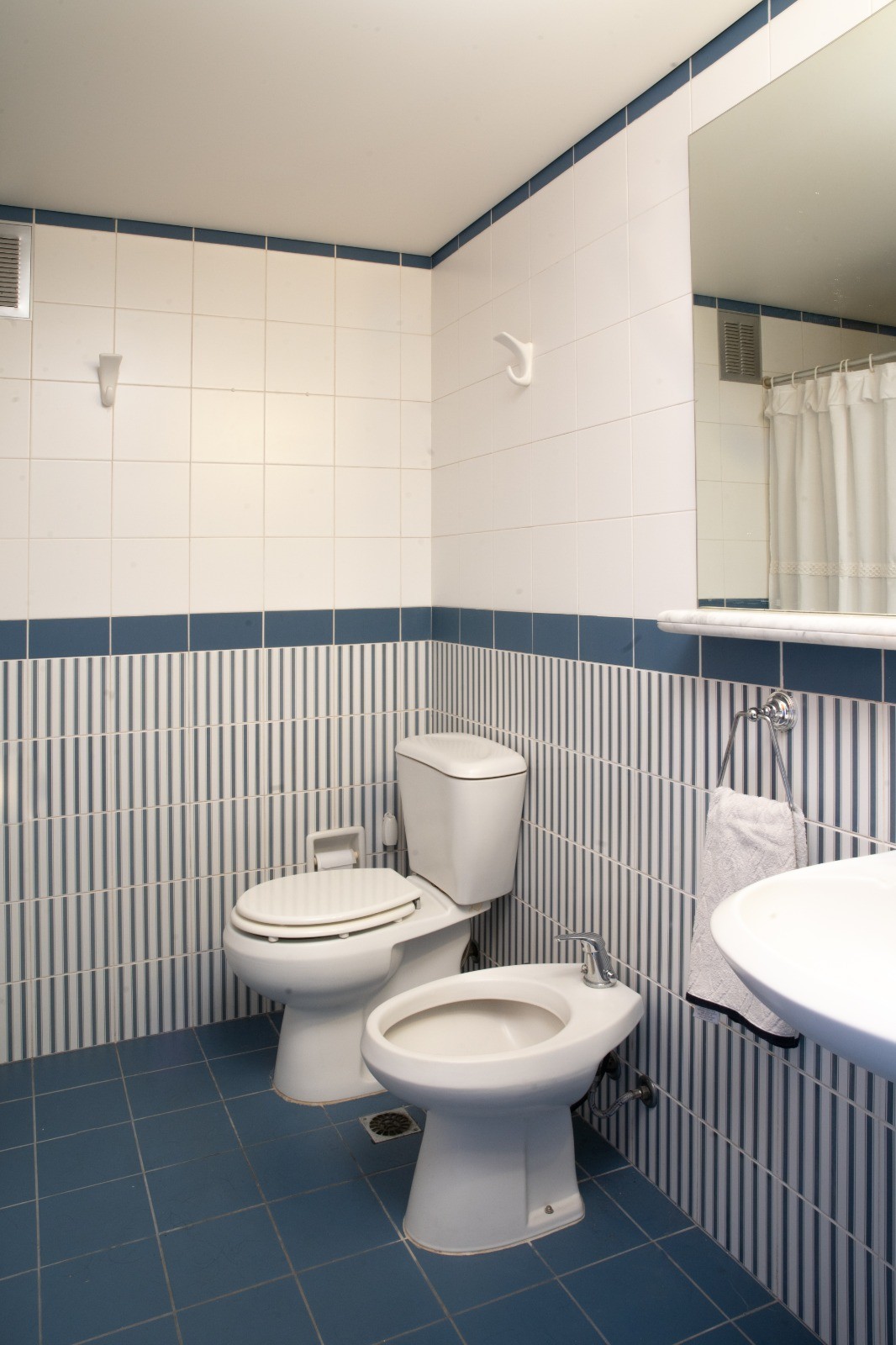 Alquier Apartamento con doble cochera en Puerto Buceo · Foto 12