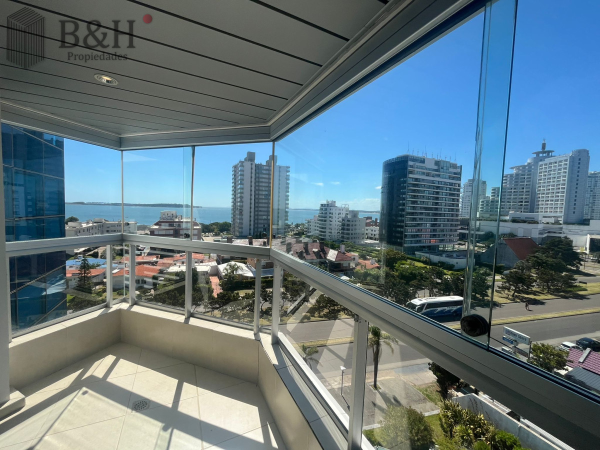 Apartamento en Parada 2 proximo a mansa y brava