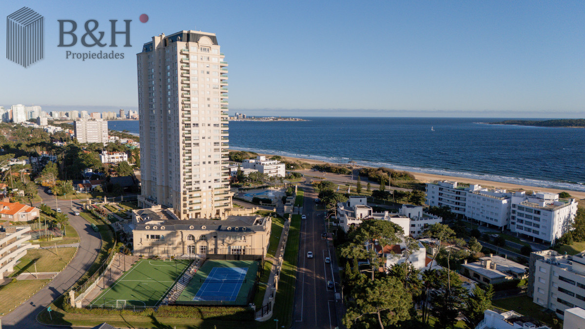 Apartamento de 3 dormitorios a la venta y en alquiler anual - Punta del Este · Foto 3
