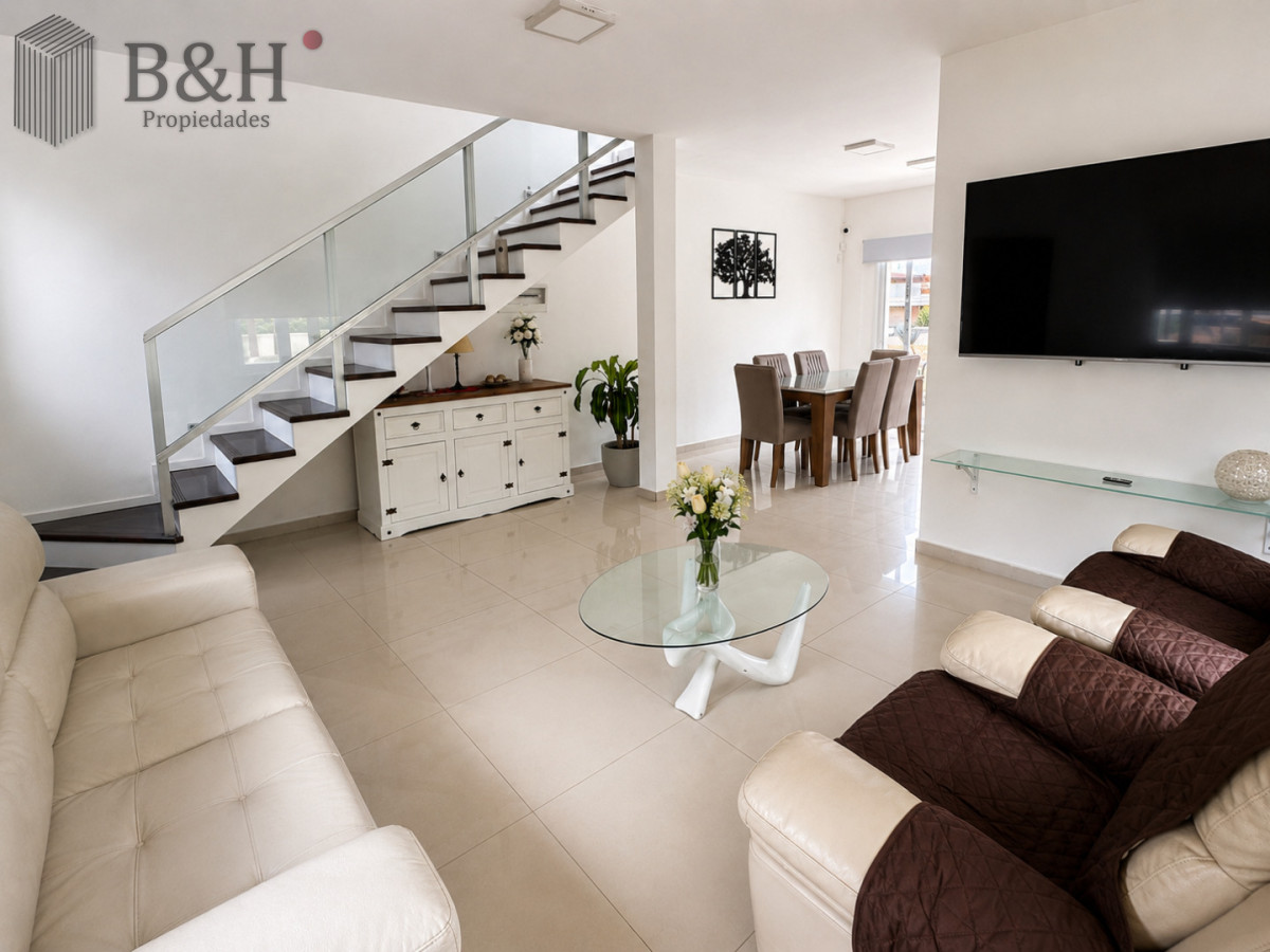Casa 4 dormitorios alquiler anual Pinares · Foto 5